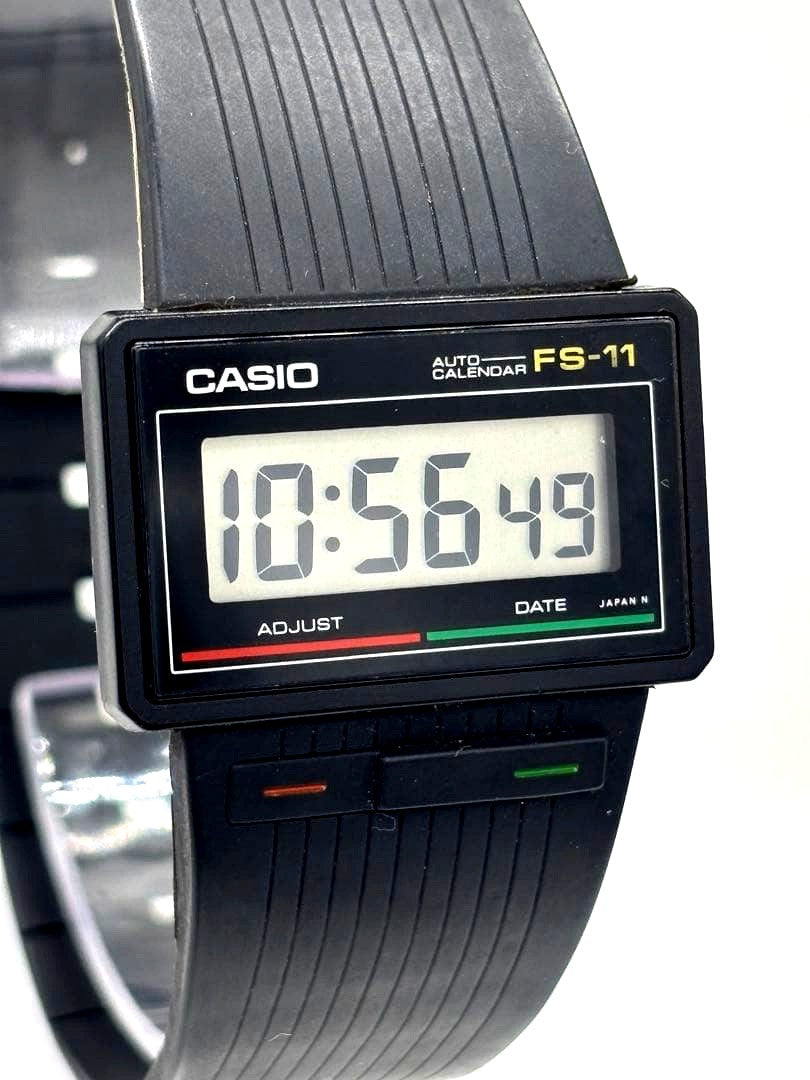 Casio Auto Calendar Quartz FS-11 men's watch with genuine rose band and clean case showing minor scratches