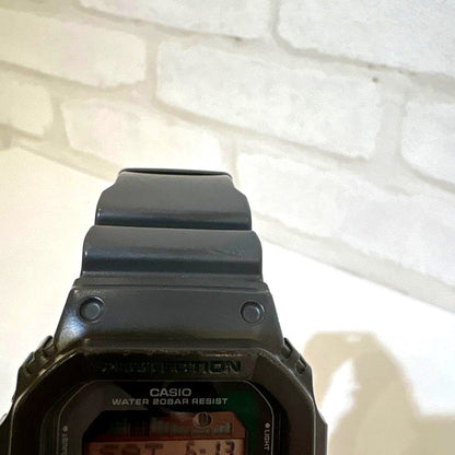 Casio G-Shock G-Lide GLX-5600VH-1JF gray watch body front view
