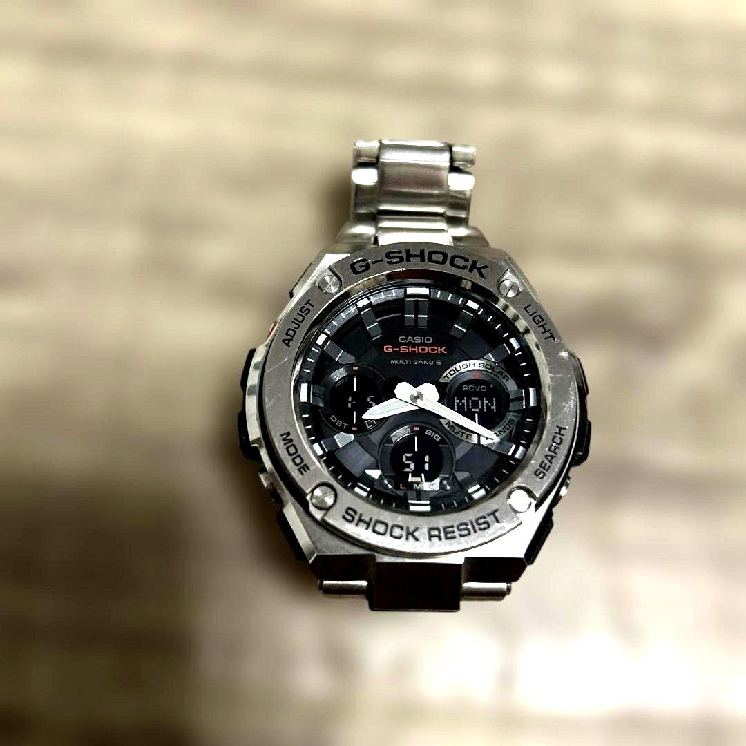 Casio G-Shock G-Steel GST-W110D Hybrid Watch with Solar Radio Control Japan Import