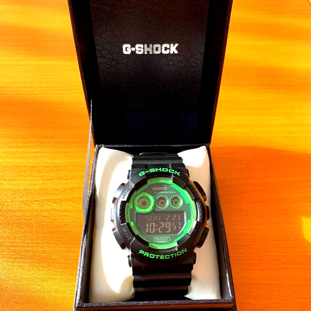 Casio G-Shock Limited Edition Watch in excellent used condition with instruction manual