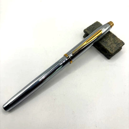 Cross Classic Century II Fountain Pen Medallist F Nib
