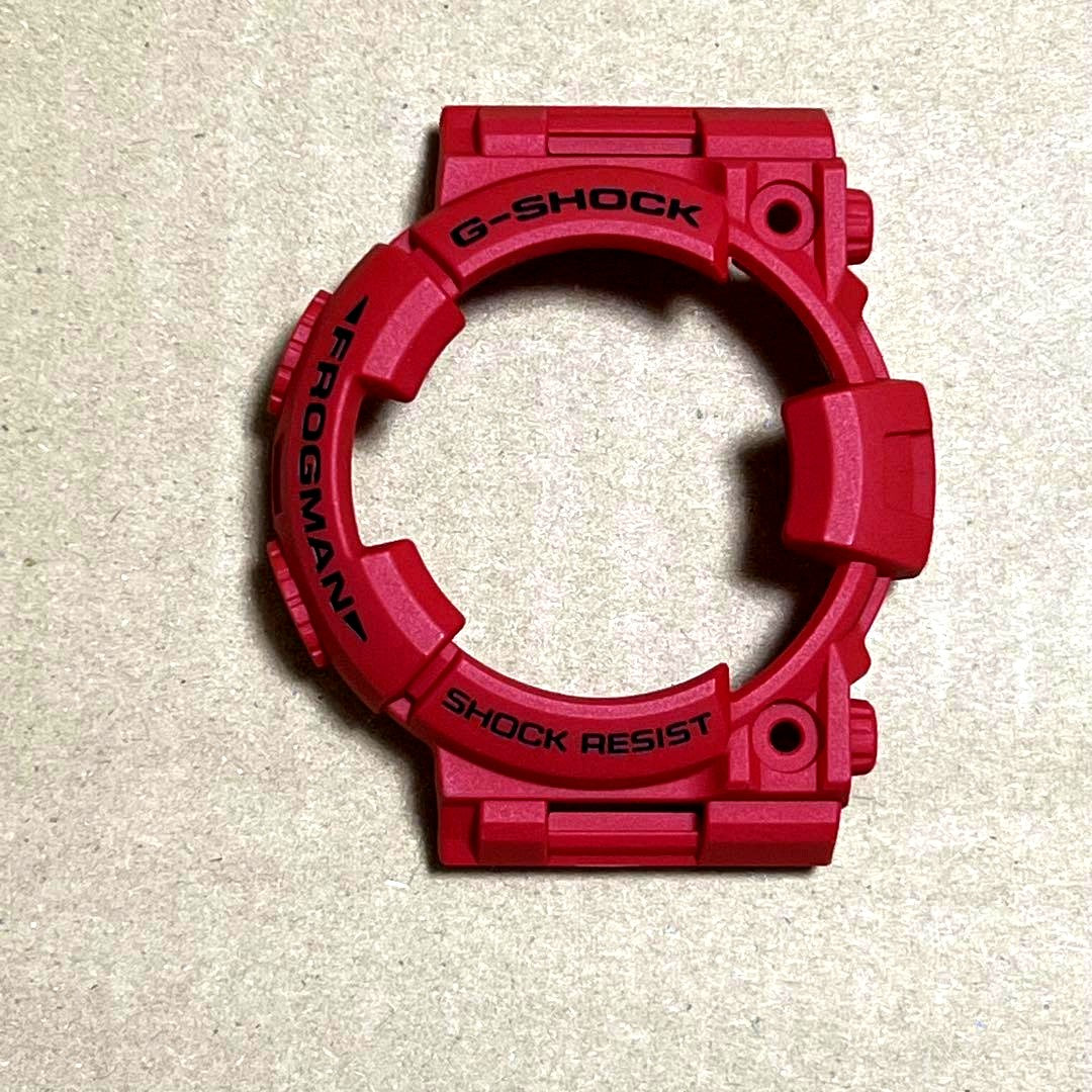 Casio G-Shock Frogman GWF-1000RD-4JF Master of G Sea Series bezel in red
