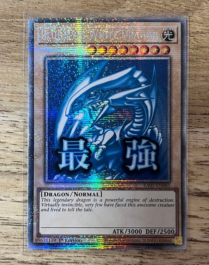Blue-Eyes White Dragon Stamping Card RA05-EN085 Starlight Rare Europe version