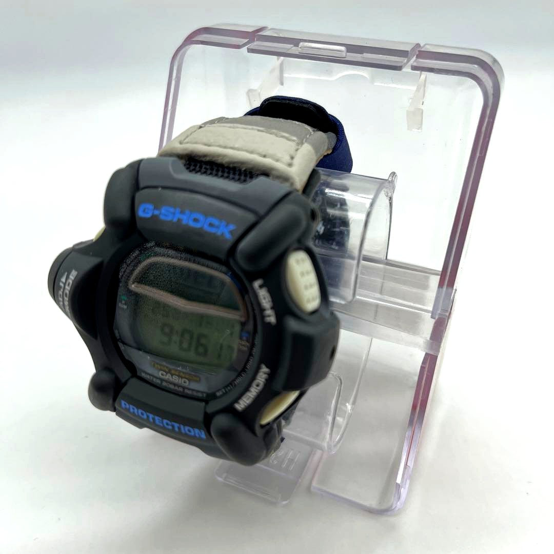 Casio G-Shock RiseMan DW-9100 vintage gray watch with temperature, altitude, and pressure sensors