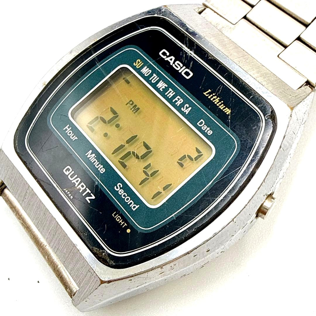 Casio Digital Lithium Quartz Watch - Vintage