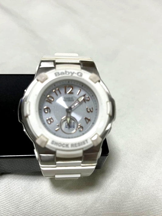 Casio Baby-G BGA-1100 white radio solar watch with minor wear and no box