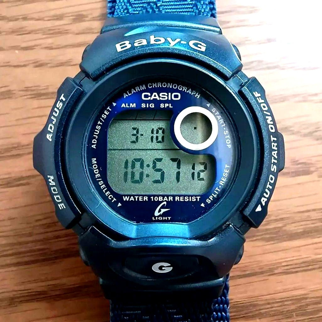 Casio Baby-G Lovers Collection Dragon and Witch Model navy watch from 1999 with unique dragon and witch design