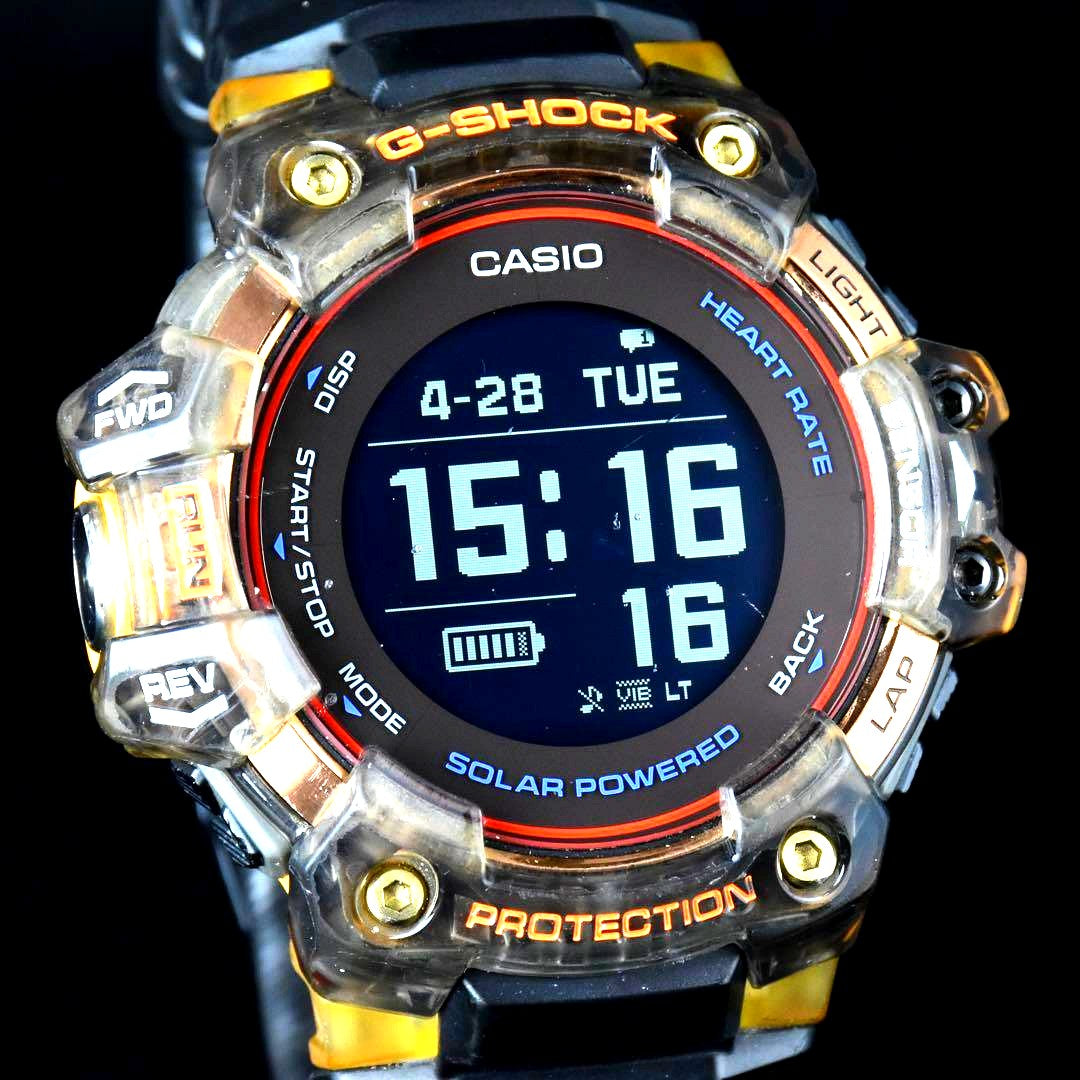 Casio G-Shock G-Squad GBD-H1000-1A4JR GPS smartwatch with heart rate monitor and black-red design