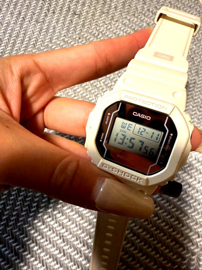 Casio G-Shock Digital Watch White Model GW-9400H-7
