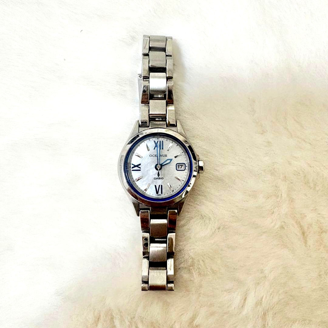 Casio Oceanus silver wristwatch model OCW-7OPJ-7AJF Japan import with silver dial and bracelet