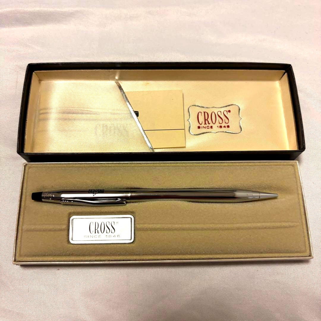Used Cross pencil with silver body showing good condition