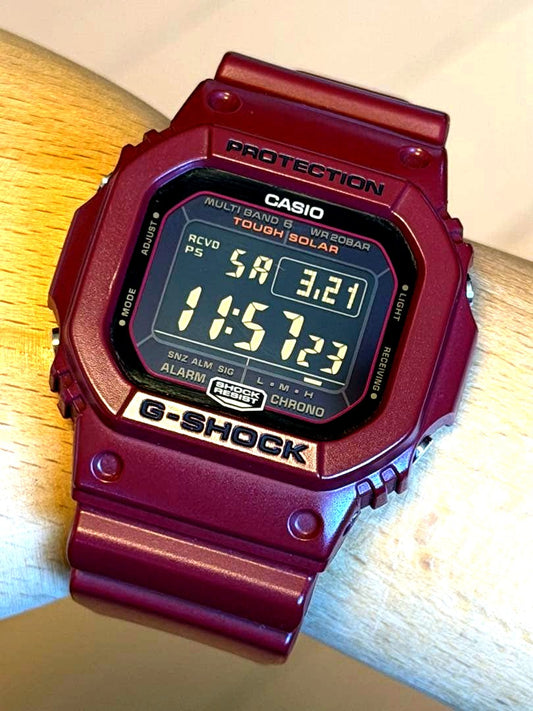Casio G-Shock Origin GW-M5610EW Burgundy radio-controlled solar watch in good used condition without box