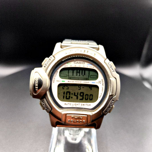 Casio Digital Watch PRL-200 with stainless steel band and automatic light switch function