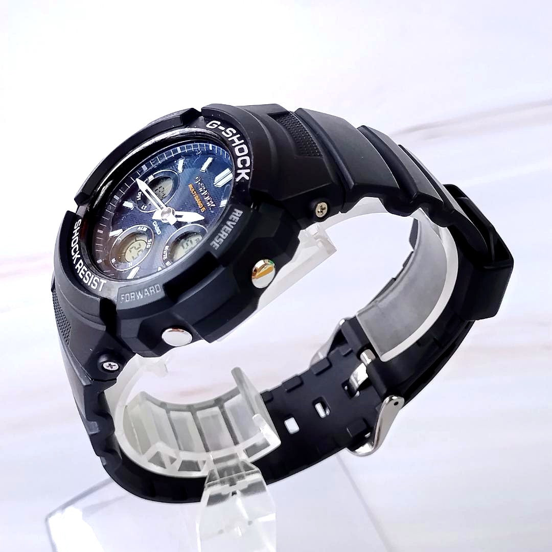 Casio G-Shock AWG-M100SB-2AJF men's solar-powered radio-controlled wristwatch with navy dial and black bezel