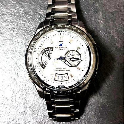 Casio OCEANUS OCW-T750TDC-7AJF men's white titanium solar radio quartz watch with glass bezel