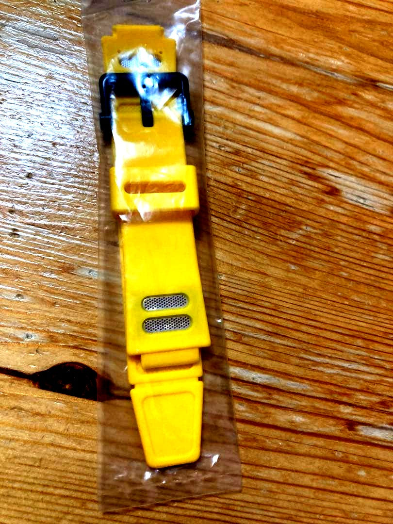 Casio G-Shock DW-001J-9 First Generation yellow replacement watch band with red eyes