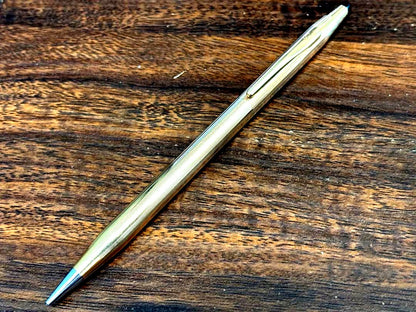 Cross Classic Century 0.9mm Mechanical Pencil with 14K Gold Plate - Japan Import