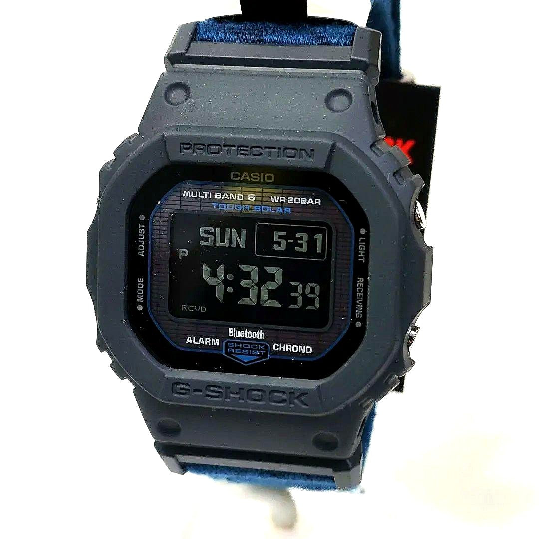 Casio G-SHOCK GW-BX5600CBG-2JR digital watch with solar power, Bluetooth, and MIP LCD display