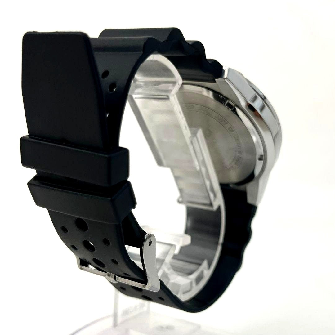 Casio Edifice Chronograph Model EF-552 analog quartz watch with black dial and external belt