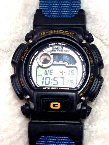 Casio G-Shock DW-9000 digital watch with black resin band and digital display, Japan import