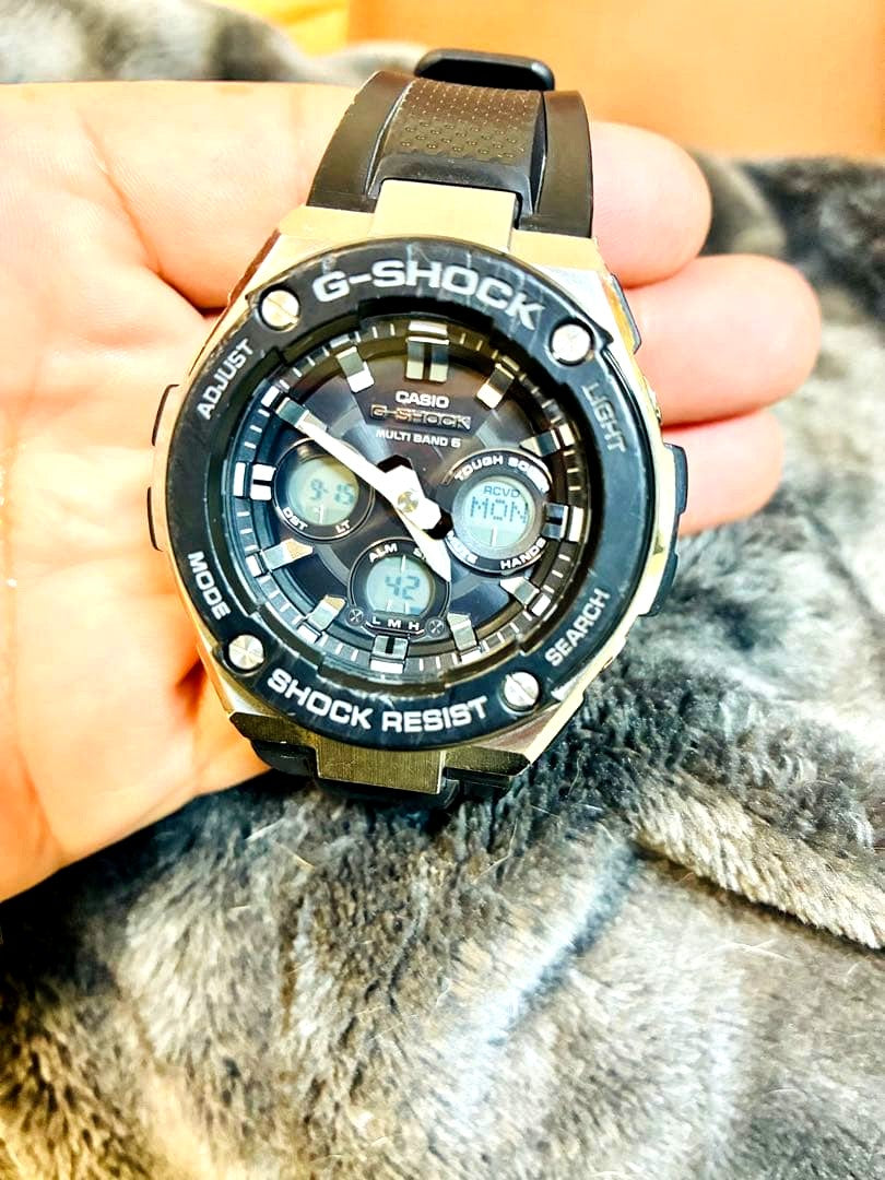 Casio G-Shock G-Steel GST-W300-1AFJ black digital watch with rubber band, shock resistant and water resistant