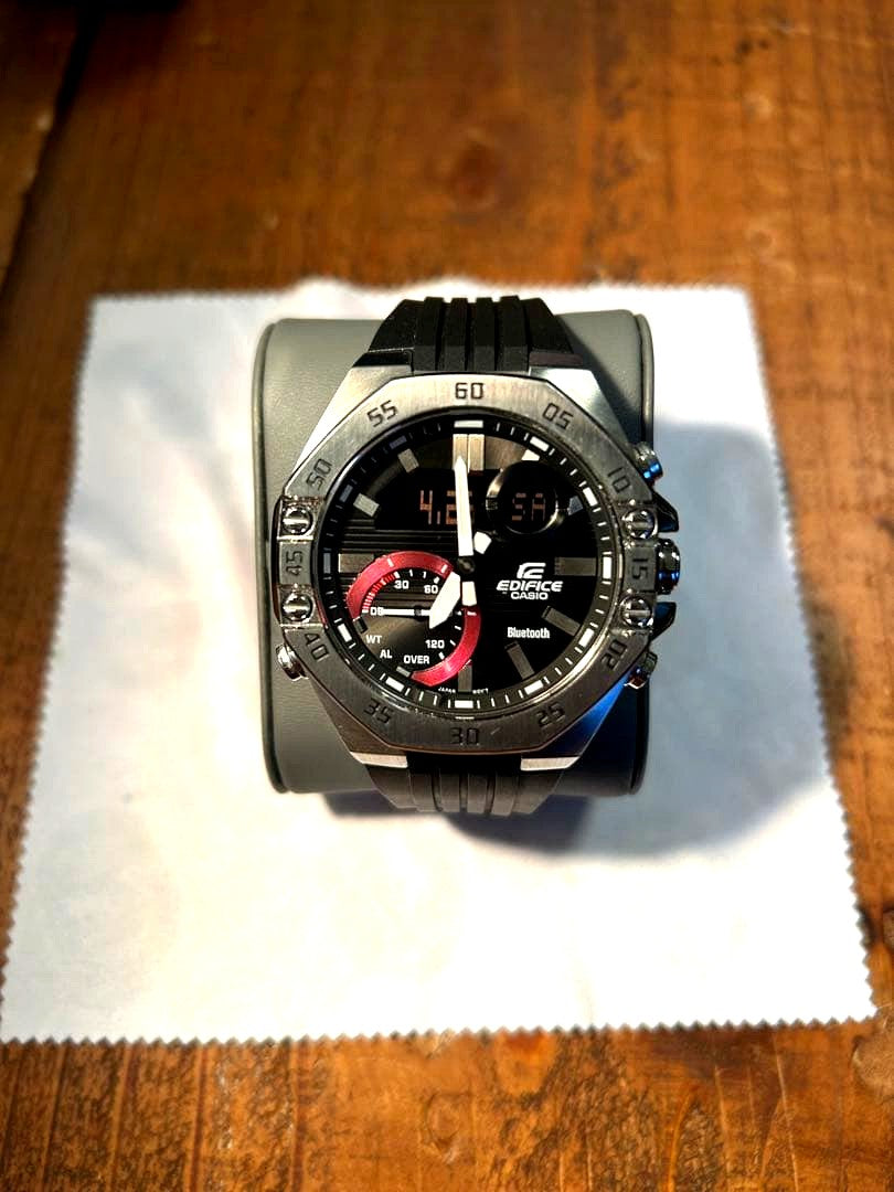 Casio Edifice ECB-10YP-1AJF Bluetooth watch with stainless steel body and resin band