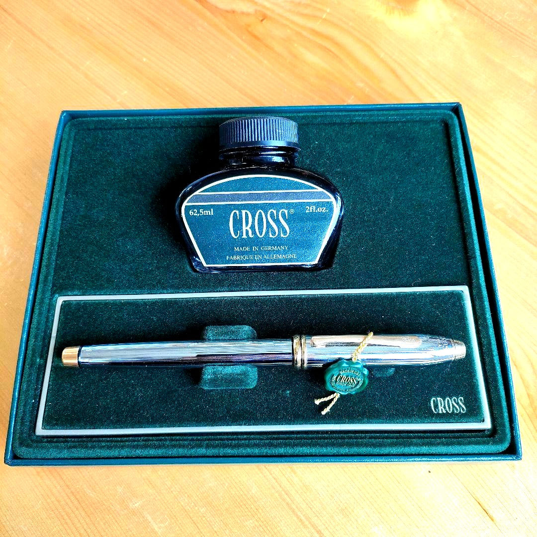 Cross Townsend Fountain Pen & Ink Gift Set with Gold Accents