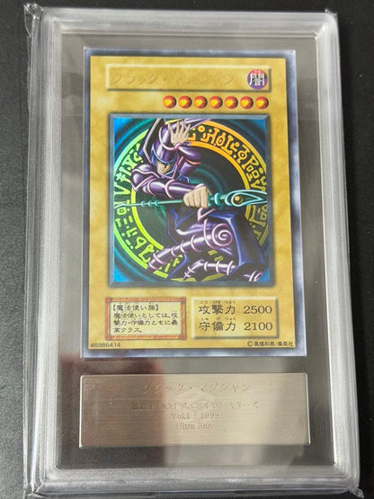Yu-Gi-Oh Black Magician First Edition Vol.1 UltraARS8 trading card Japan import