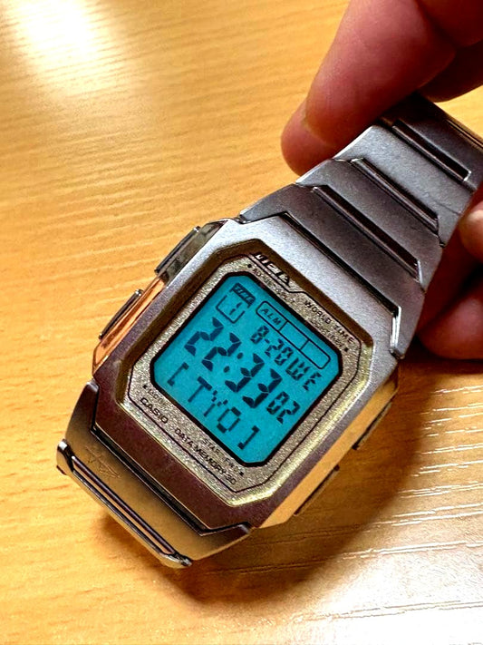 Casio Meza Me-120 digital men's watch manufactured in 1995 with black body and digital display