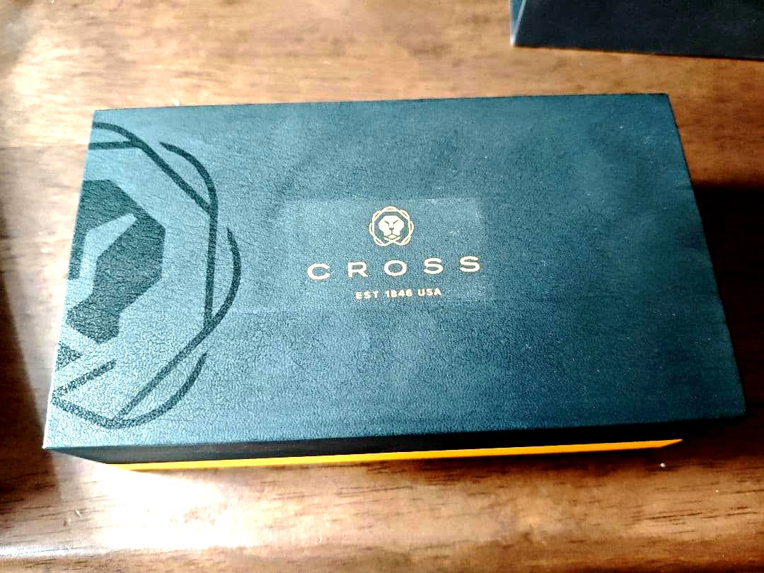 Cross Classic Century Gold Ballpoint Pen with Leather Case — Japan Import