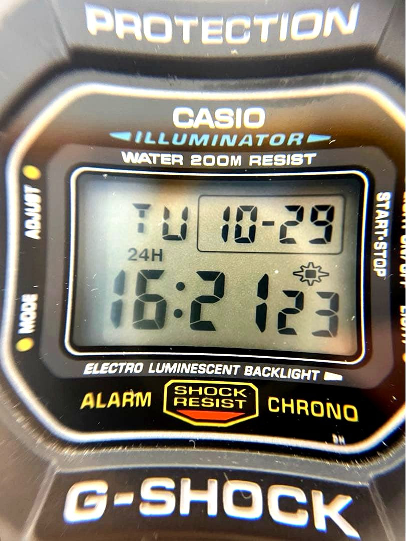 Casio G-Shock DW-5600E-1VER men's watch with black dial and resin band Japan import