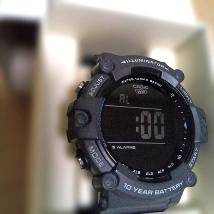Casio AE-WH1500 digital quartz watch with black bezel and reversed LCD display Japan import