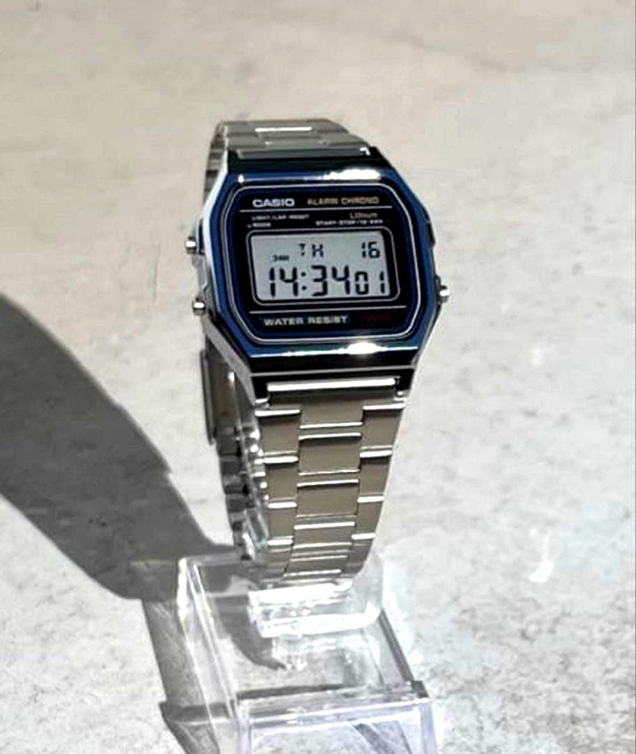 Casio A158WA-1JH digital watch with aluminum band and LED display in original box Japanese import