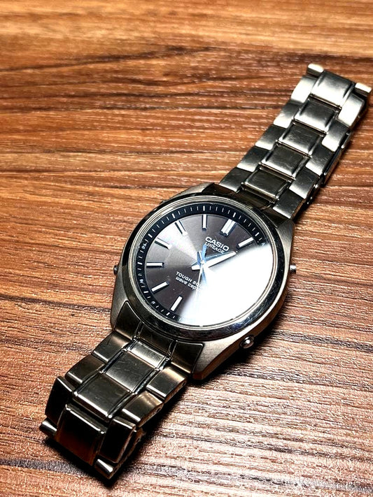 Casio Lineage LIW-130T Titanium Radio Solar Watch — Japan Import