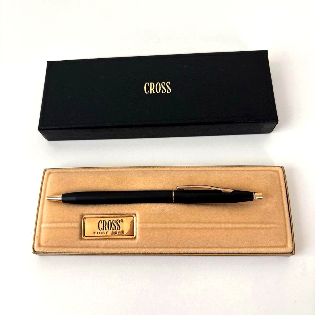 Erika Brand Cross black ballpoint pen with dedicated case showing slight rust on pen and minor dirt on box