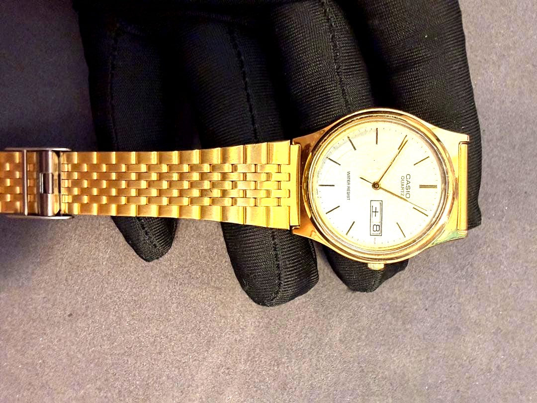 Casio Quartz Gold Watch with Date Display Water Resistant for Men — Japan Import