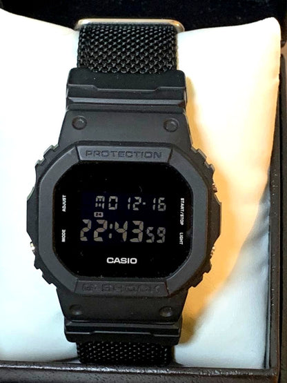 G-Shock black resin digital watch CASIO model 3229 3421 with digital display and Japan import box
