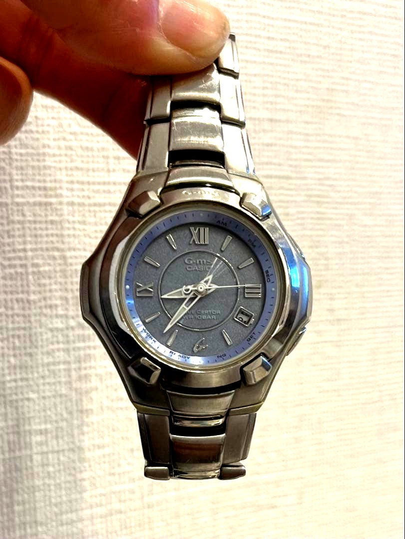 Casio Baby-G GMS-1400DJ ladies watch with blue dial and solar radio wave system