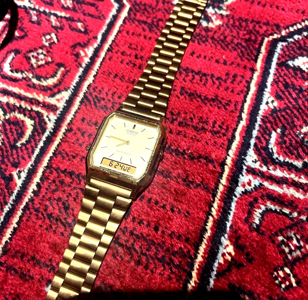 Casio AQ-230 Gold