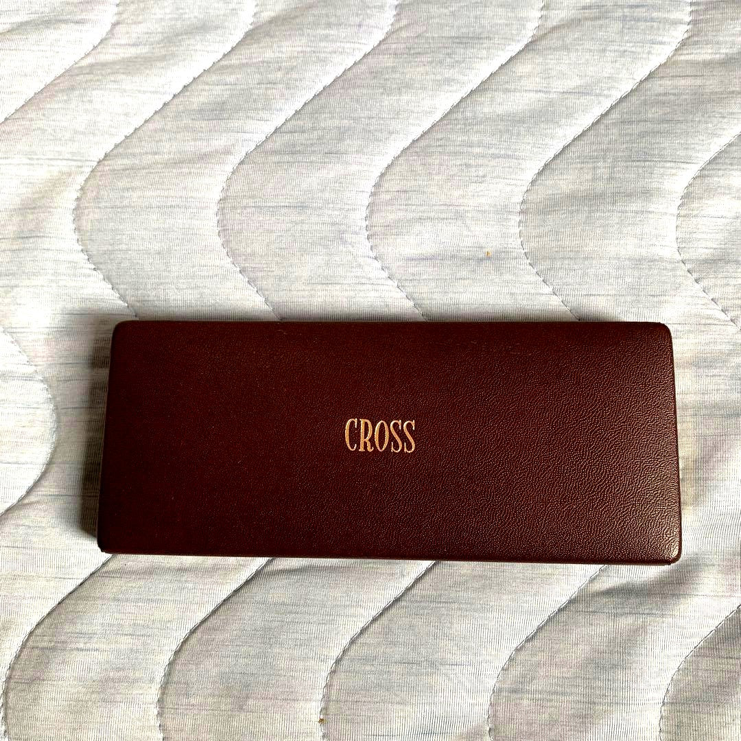 Cross Pen Set featuring a 0.5mm gold tone pencil with classic design and dedicated case
