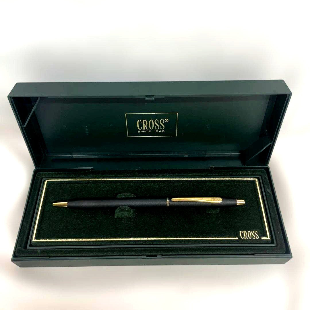 Cross Classic Century Mechanical Pencil Model Twist Action Black and Gold - Japan Import