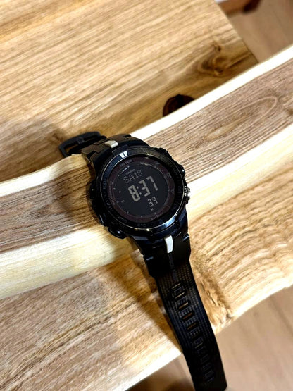 Casio Pro Trek Colca Moram PRW-3014H watch with sapphire glass and carbon fiber band, used condition