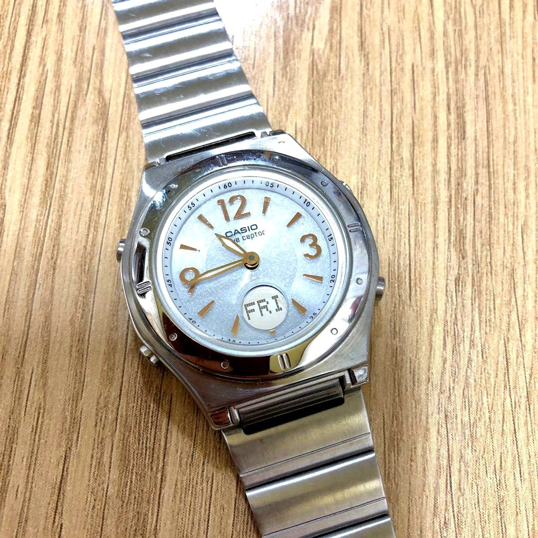 Casio Wave Ceptor LWA-M141 Solar Radio Watch