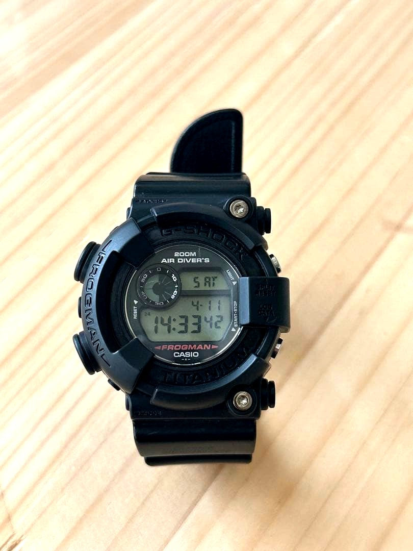Casio G-Shock Frogman DW-8200-1A black digital watch with shock and water resistance