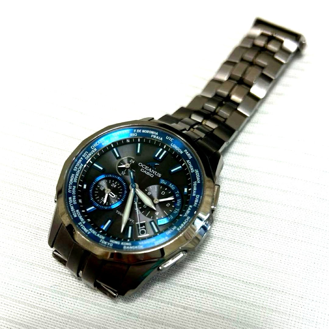 Casio Oceanus Manta OCW-S1400 radio solar watch with titanium case and bracelet