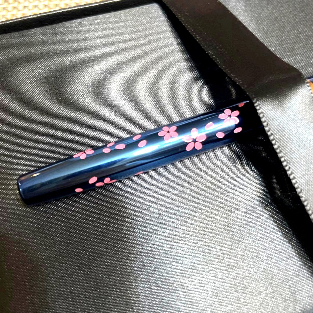 Momo Mayu Cherry Blossom Pattern Cross Cap Pen