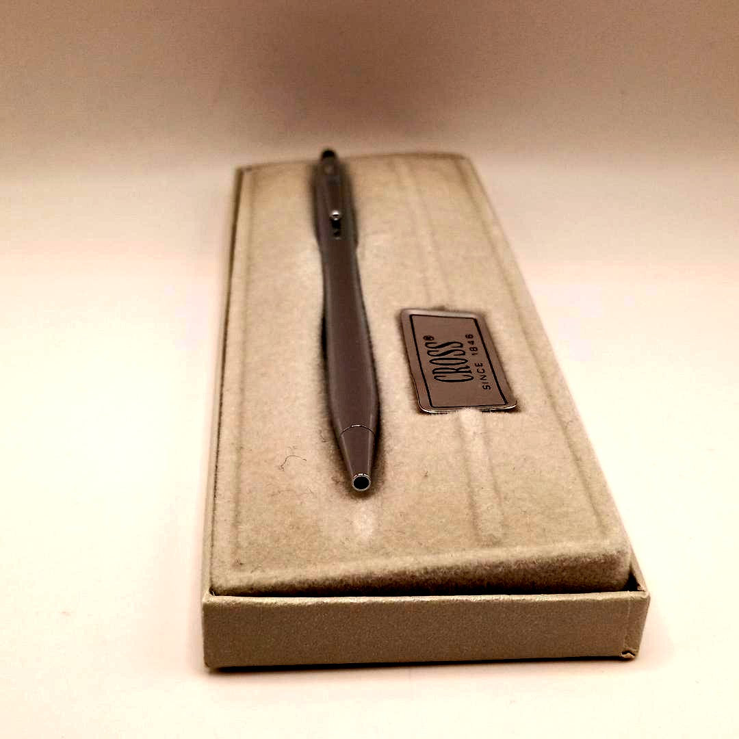 Cross Classic Century Chrome 3502 silver metal ballpoint pen with original box, Japan import