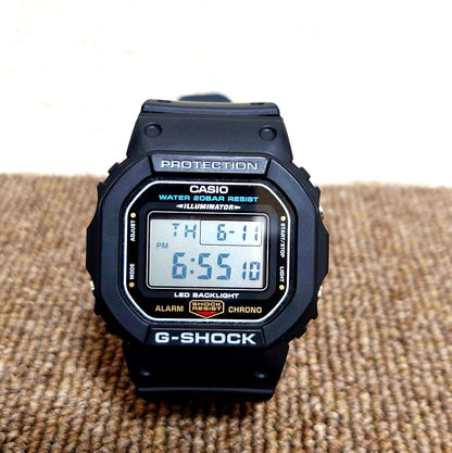 Casio G-Shock Series 3525 DW-5600UE used watch body only showing front view and condition