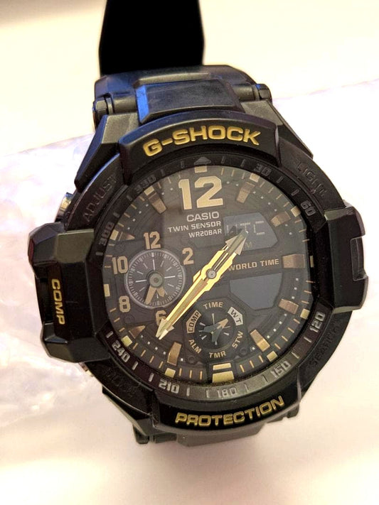 Casio G-Shock Gravitymaster GA-1100GB digital analog watch with compass and temperature display