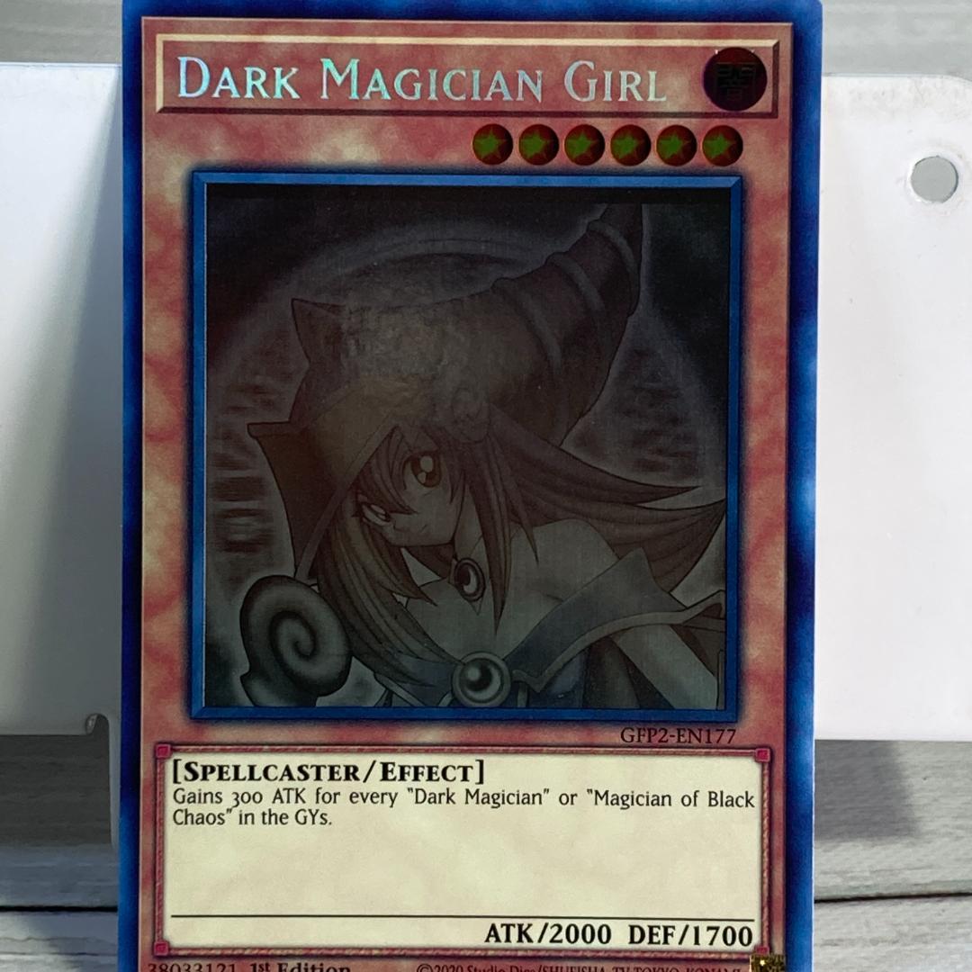 Bandai Yu-Gi-Oh GFP2-EN177 Black Magician Girl Ghost Card Japan import with sleeve and hard loader